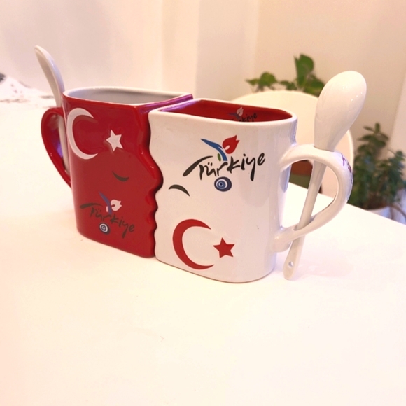 New Set of 2 ceramic cup with teaspoons - Picture 6 of 7